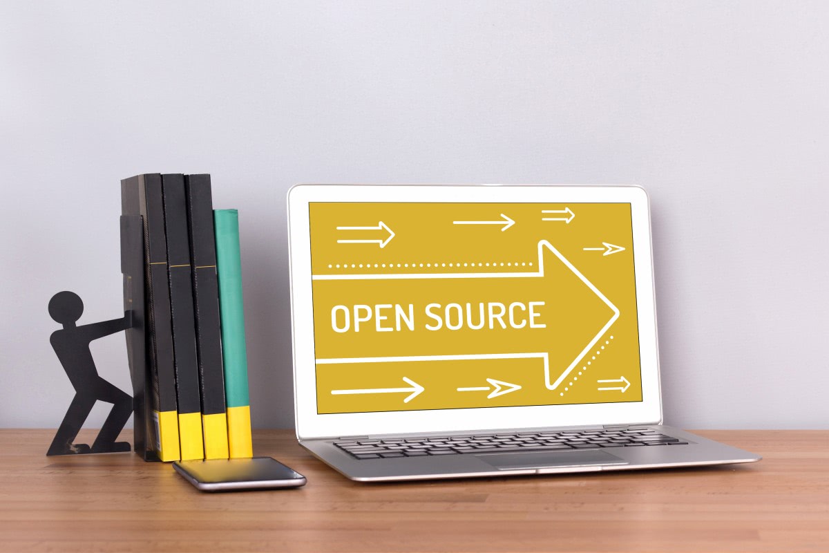 open source na laptopie